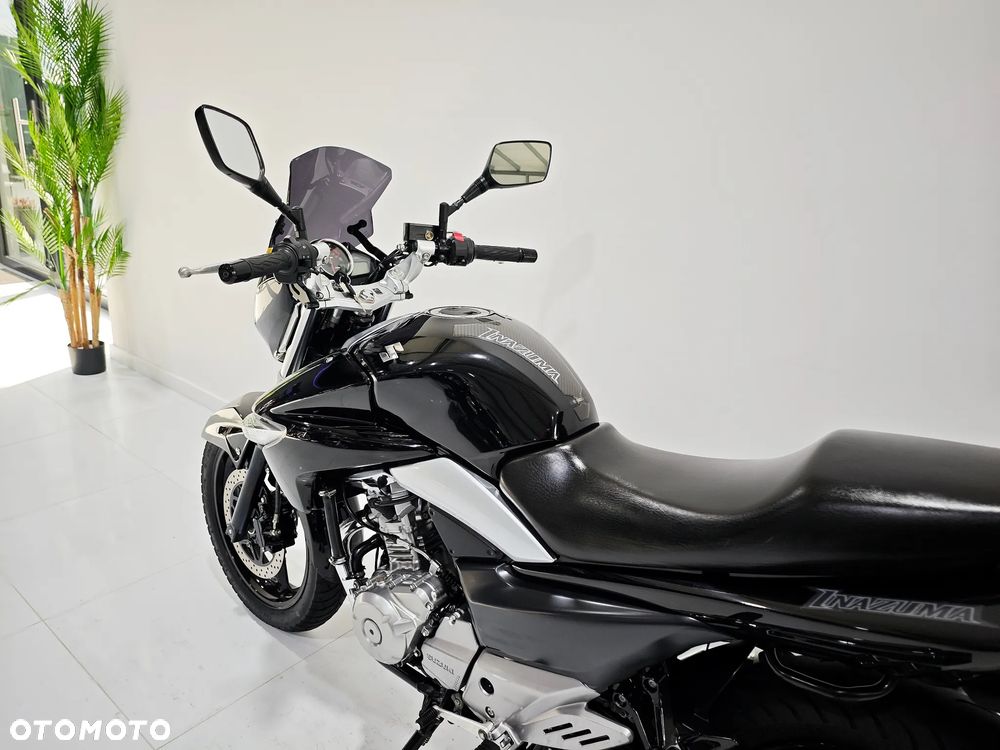 Suzuki GW 250 - 13