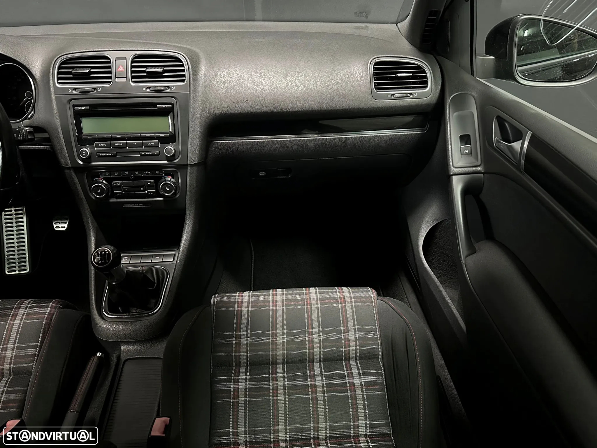 VW Golf 2.0 TSi GTI - 15