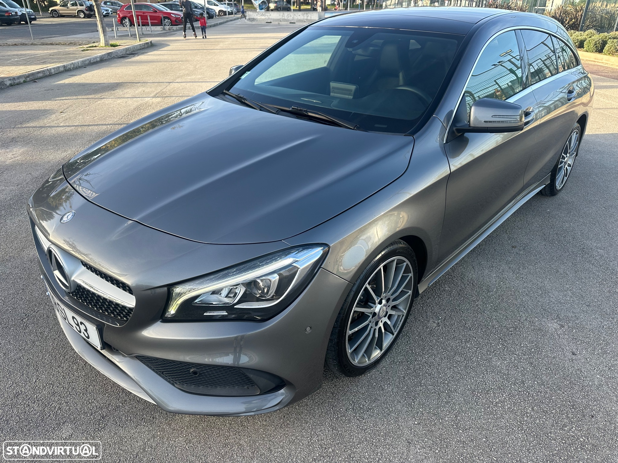 Mercedes-Benz CLA 220 d Shooting Brake AMG Line Aut. - 48