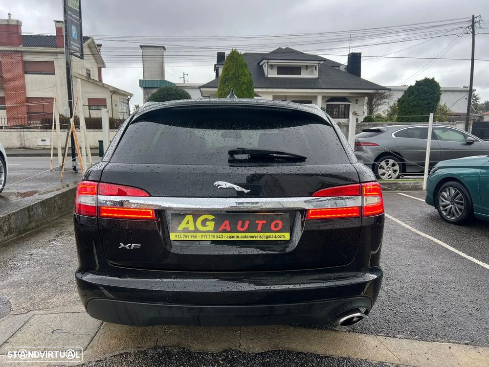 Jaguar XF Sportbrake 2.2 - 6