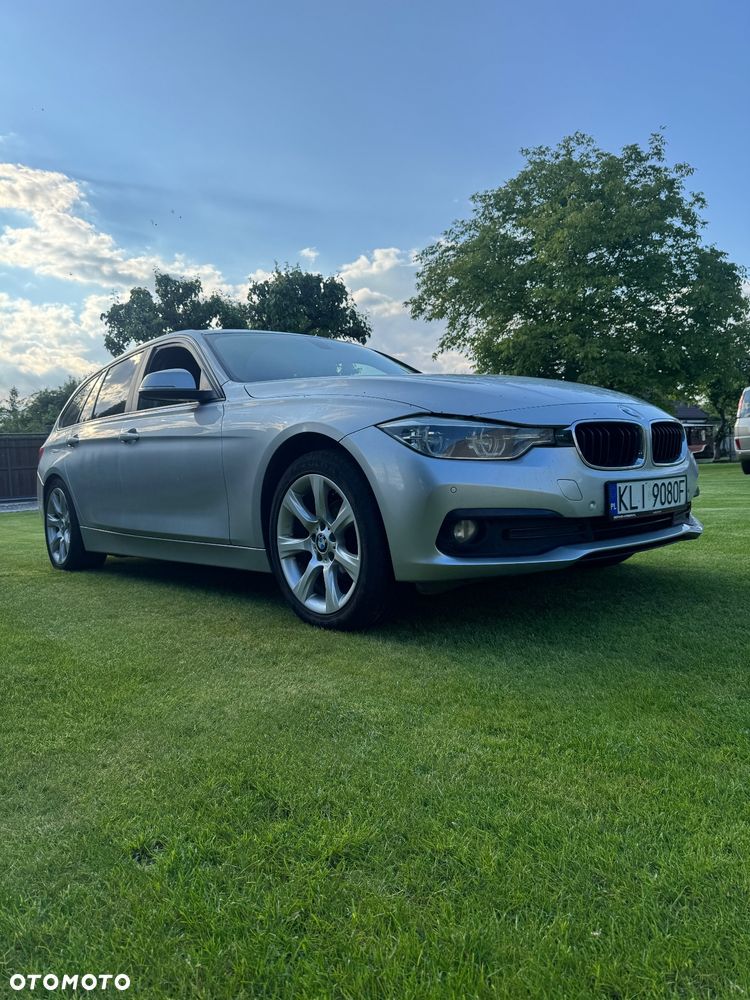 BMW Seria 3 320d xDrive Sport Line - 9