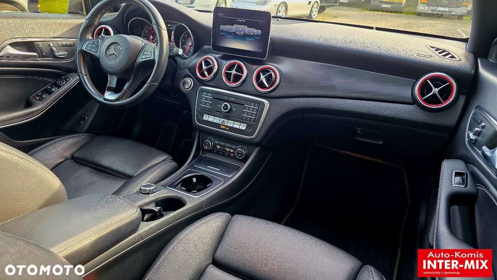 Mercedes-Benz CLA - 30
