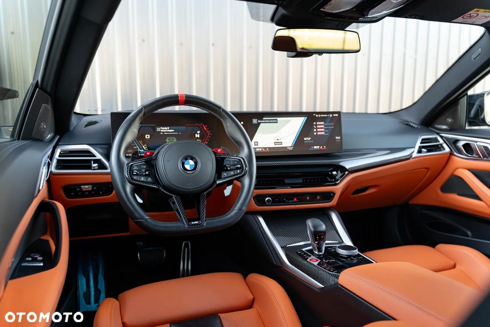BMW M4 Competition M xDrive - 32
