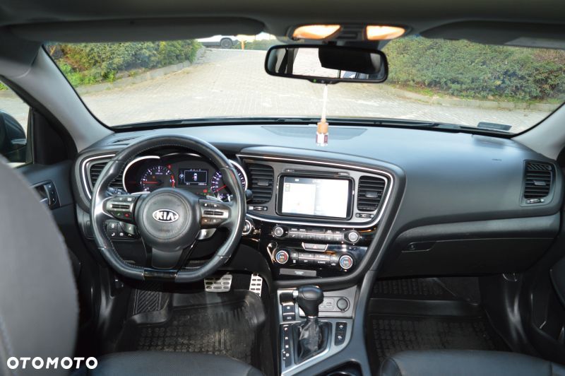 Kia Optima - 24