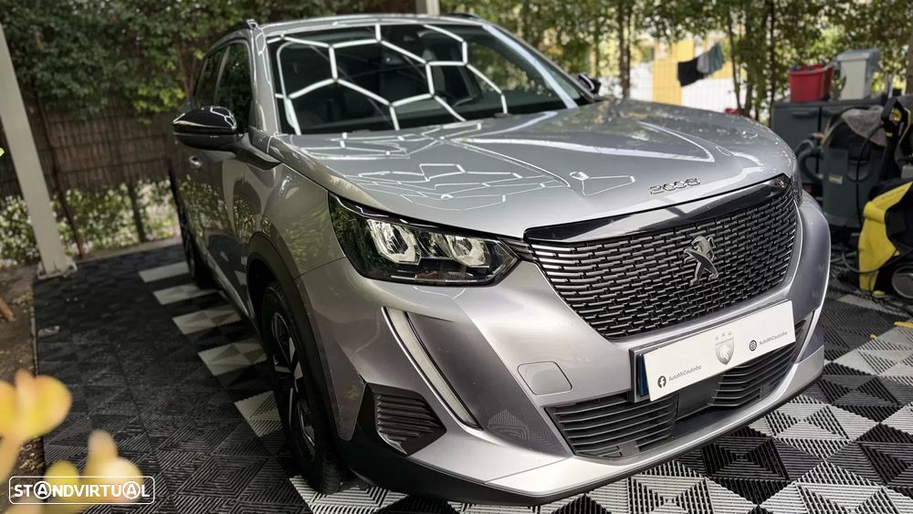 Peugeot 2008 1.2 PureTech Allure Pack - 3