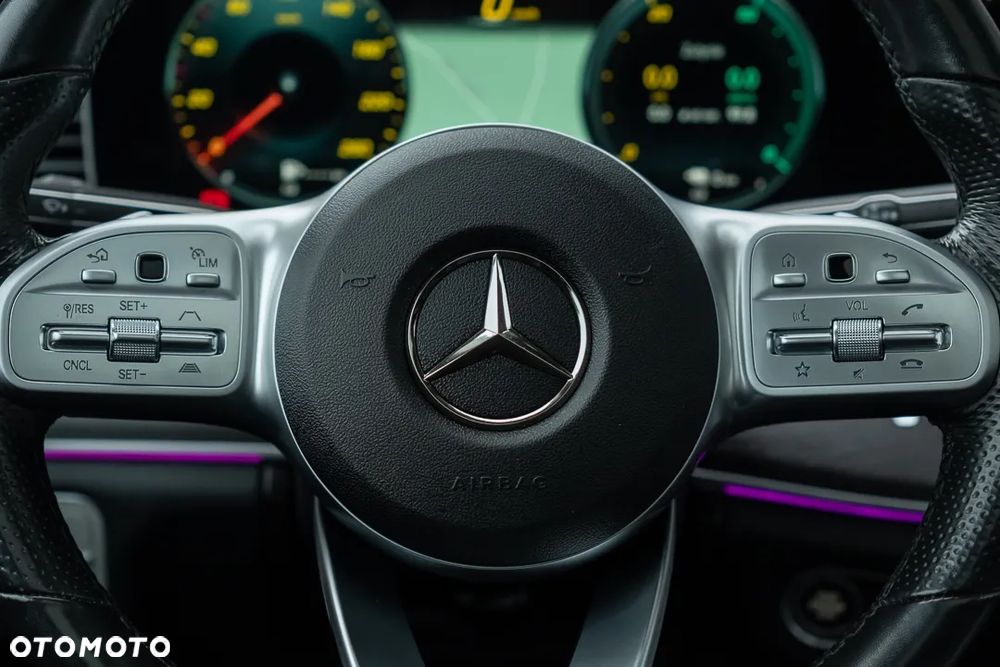 Mercedes-Benz GLE 350 e 4Matic 9G-TRONIC AMG Line - 29