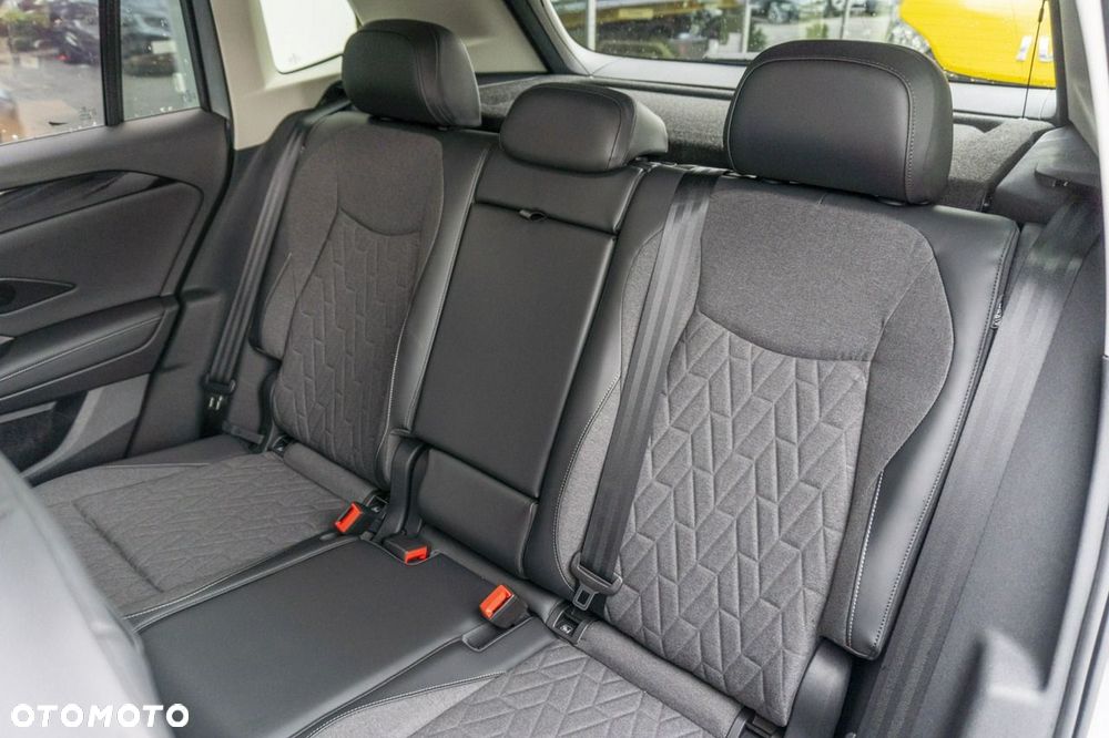 Volkswagen Tiguan - 15