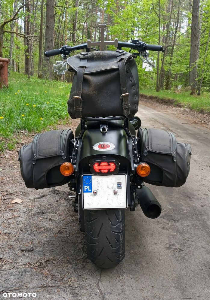 Harley-Davidson Dyna Fat Bob - 8