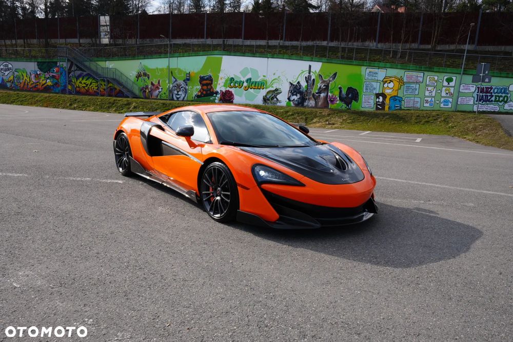 McLaren 570S Coupe - 10