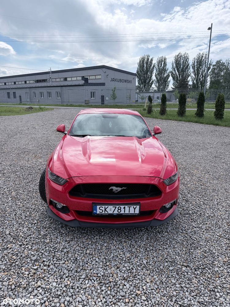 Ford Mustang - 2