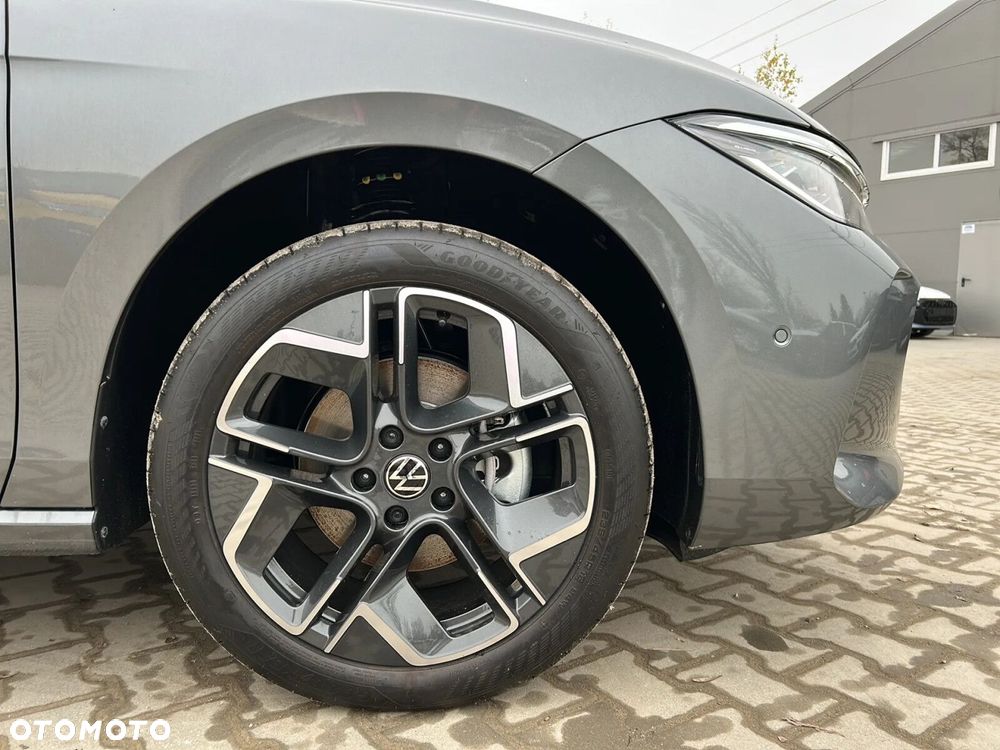 Volkswagen Passat Variant - 26