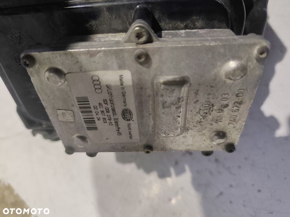 AUDI A8 D3 03r LAMPA BI-XENON LEWY PRZÓD EUROPA KOMPLETNA BEZ DOŚWIETLENIA - 4
