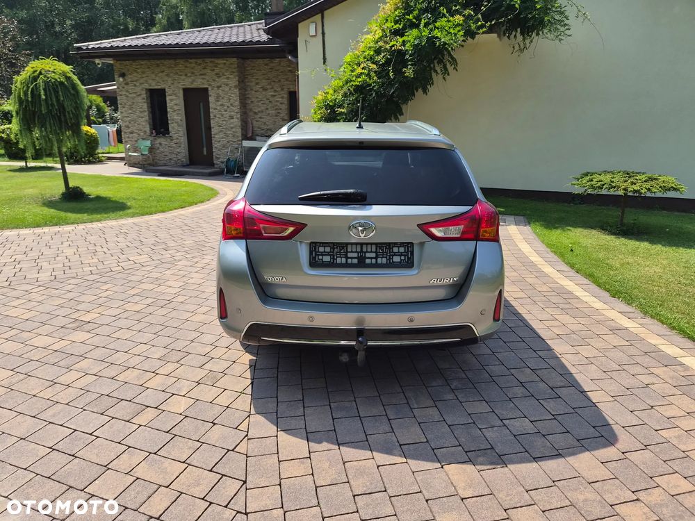 Toyota Auris 1.6 Valvematic Comfort - 11