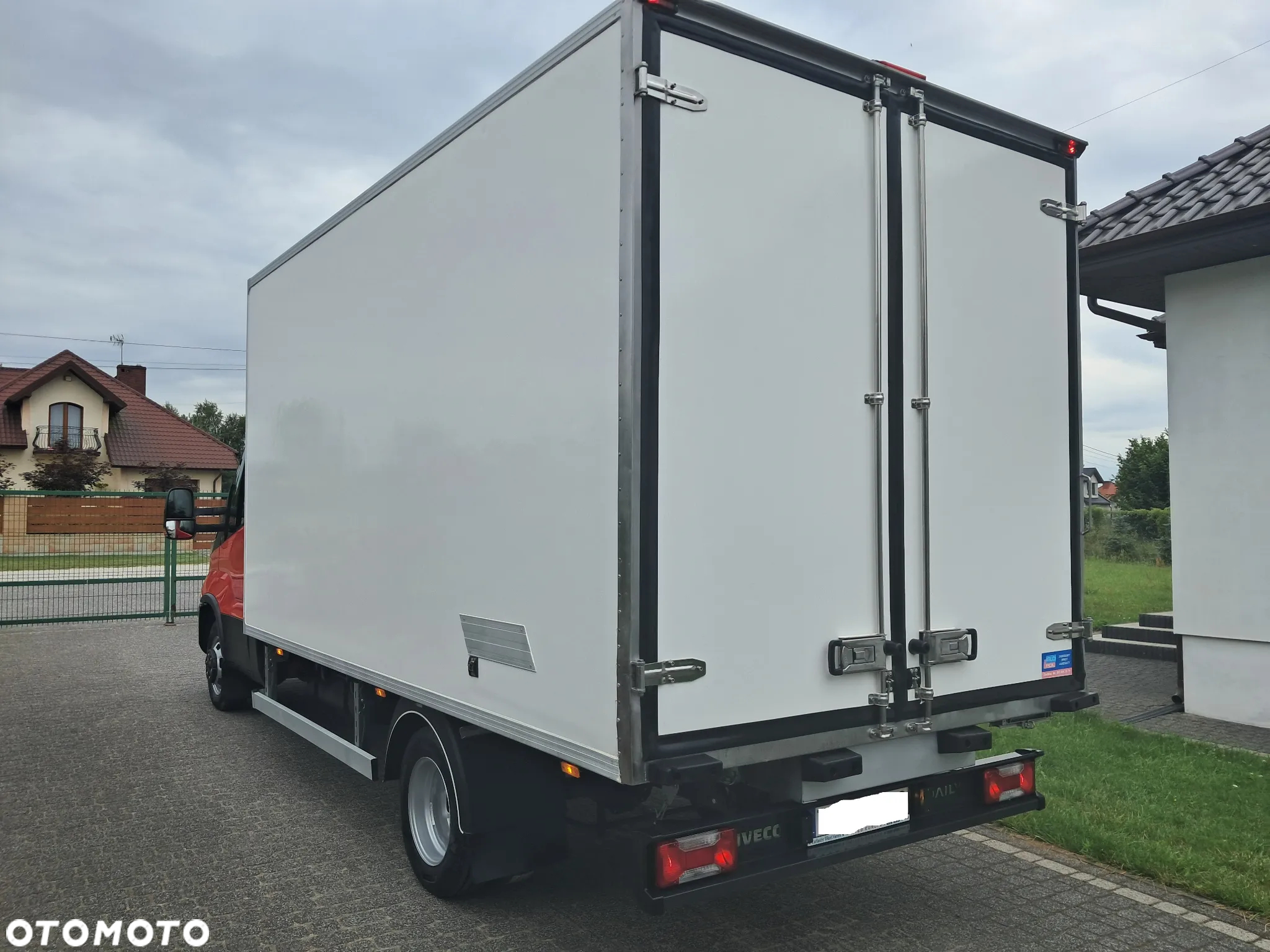 Iveco 50C18 3,0 180KM Hi-Matic Chłodnia ZANOTTI 350 8-palet Salon Polska - 8