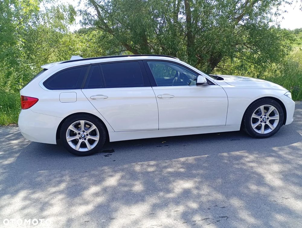 BMW Seria 3 318d Luxury Line - 10