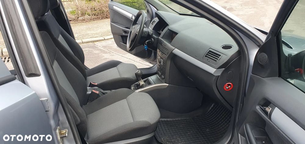 Opel Astra 1.6 Caravan Enjoy - 13