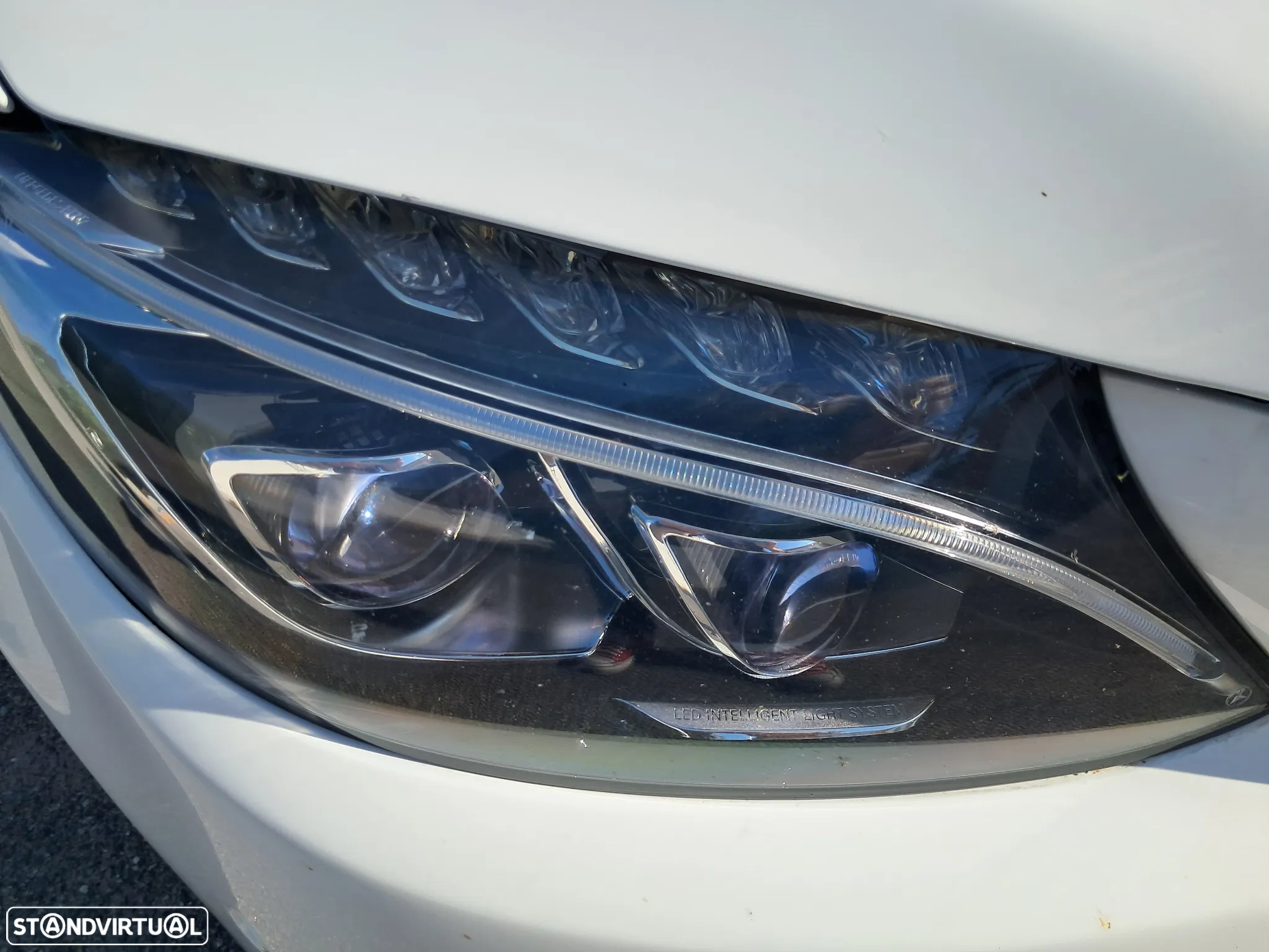 Mercedes-Benz C 300 BlueTEC Hybrid AMG Line - 13