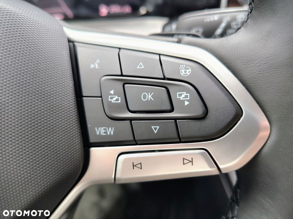 Volkswagen Golf - 13