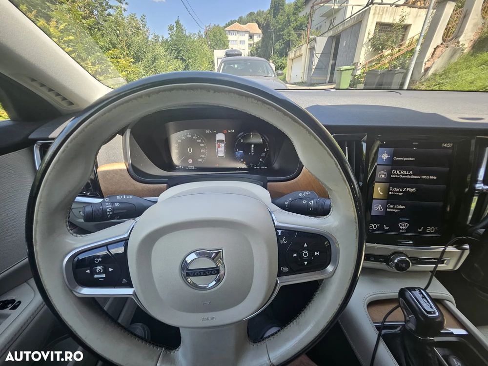 Volvo V90 D5 AWD Inscription - 17