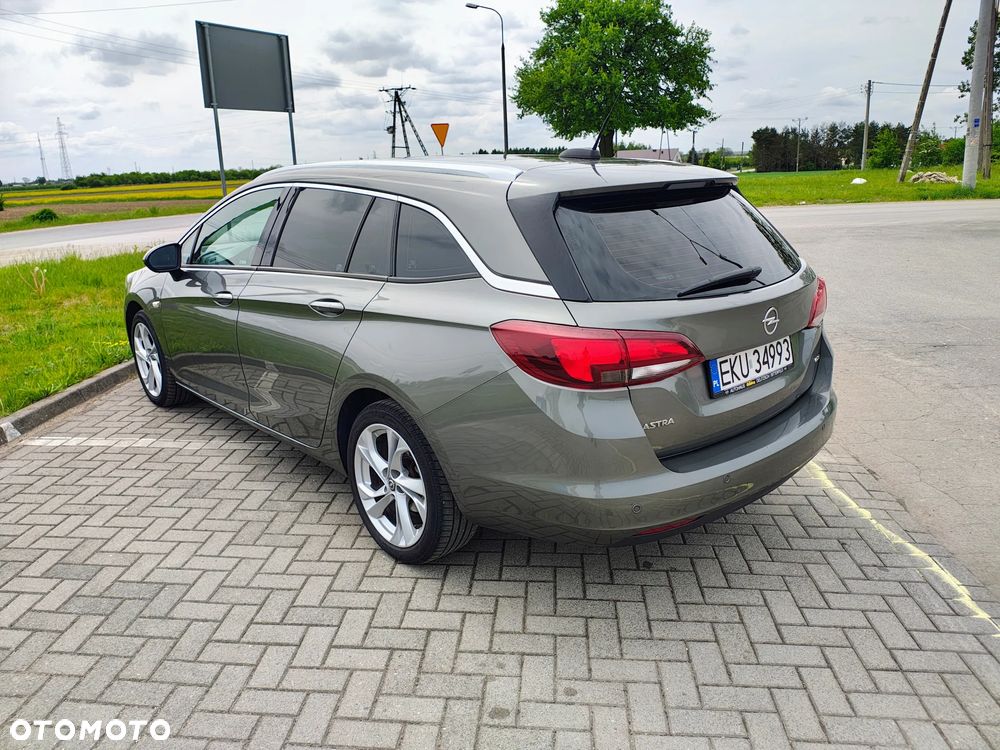 Opel Astra - 4