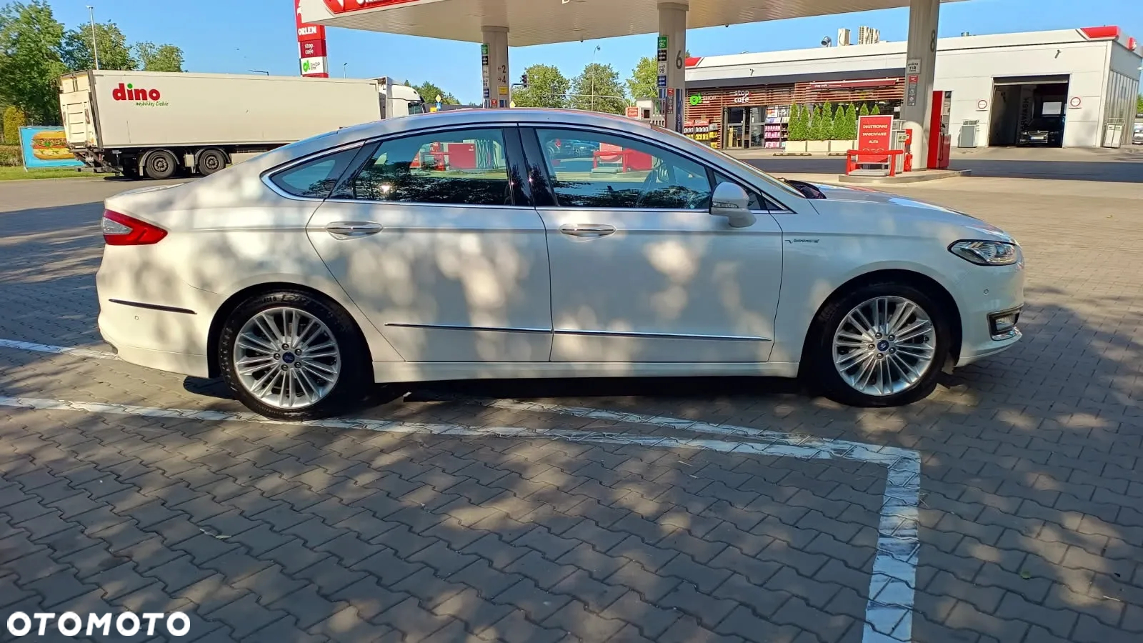 Ford Mondeo Vignale 2.0 Hybrid - 10