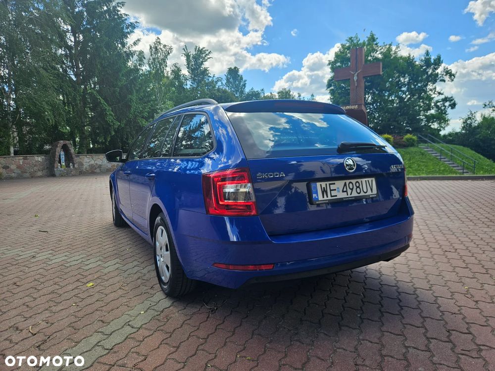 Skoda Octavia 1.6 TDI SCR Active - 3