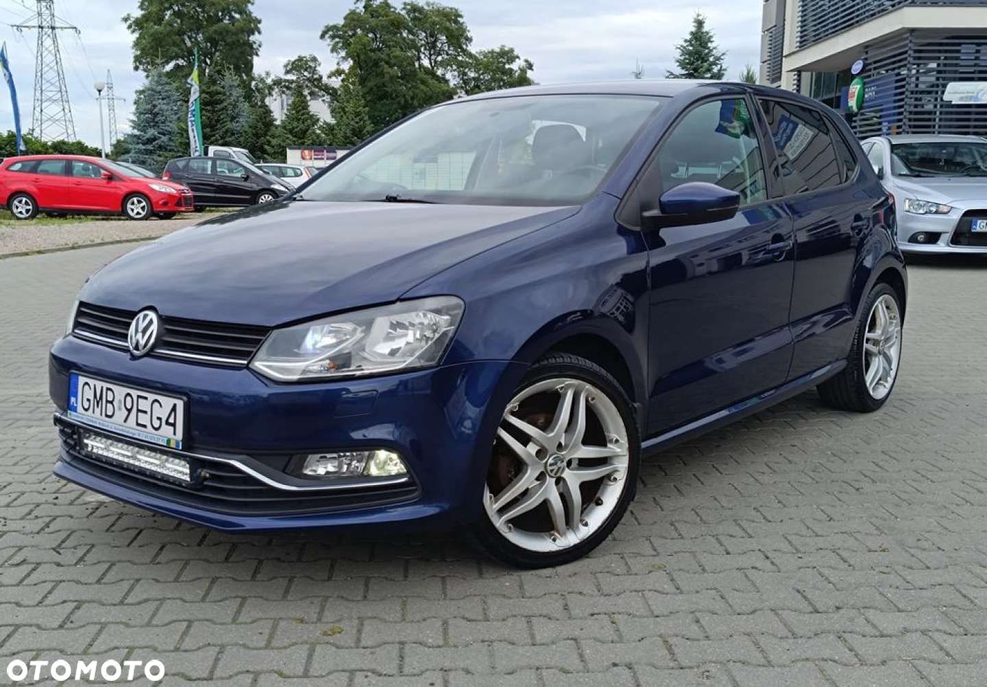 Volkswagen Polo - 1