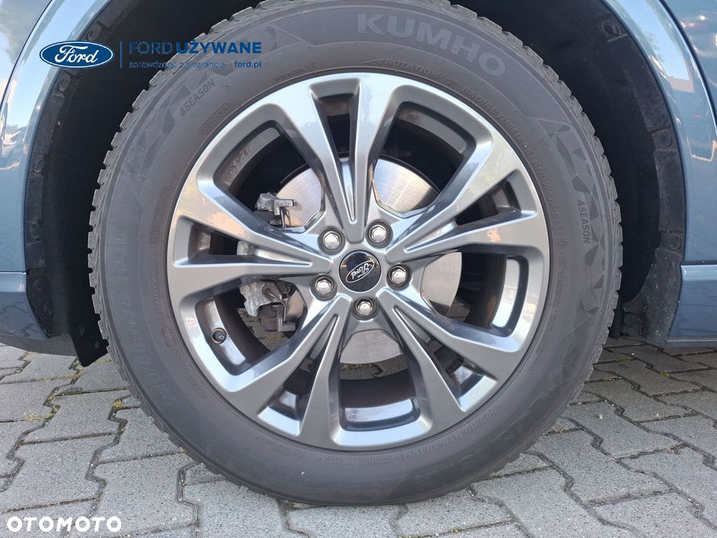 Ford Kuga - 27