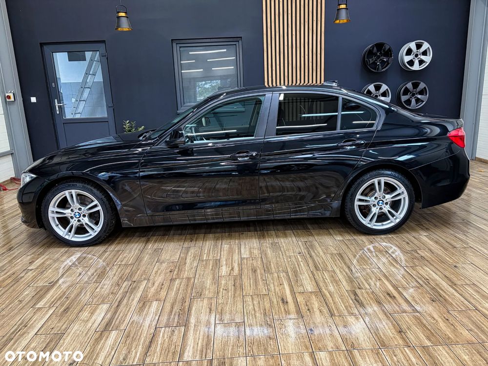 BMW Seria 3 320d Advantage - 11