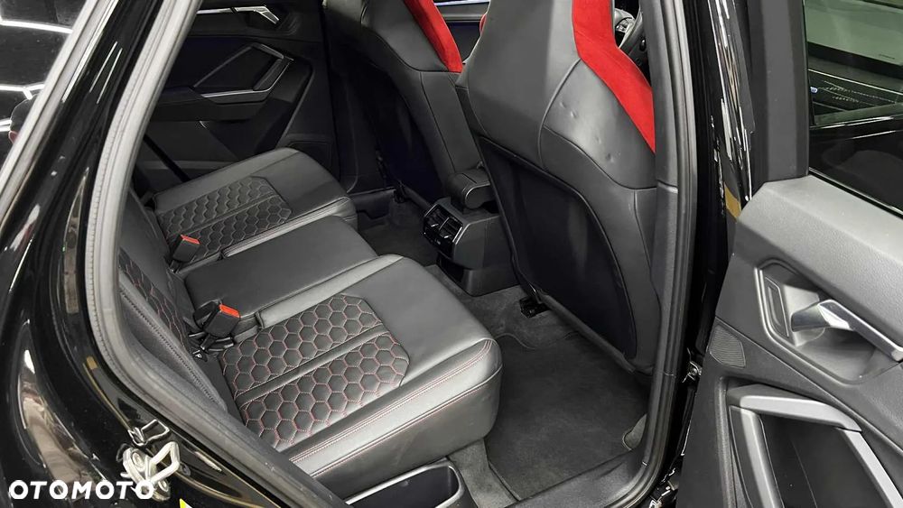 Audi RS Q3 - 12