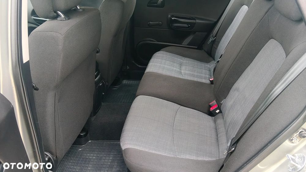 Kia Ceed 1.4 CVVT Spirit - 18