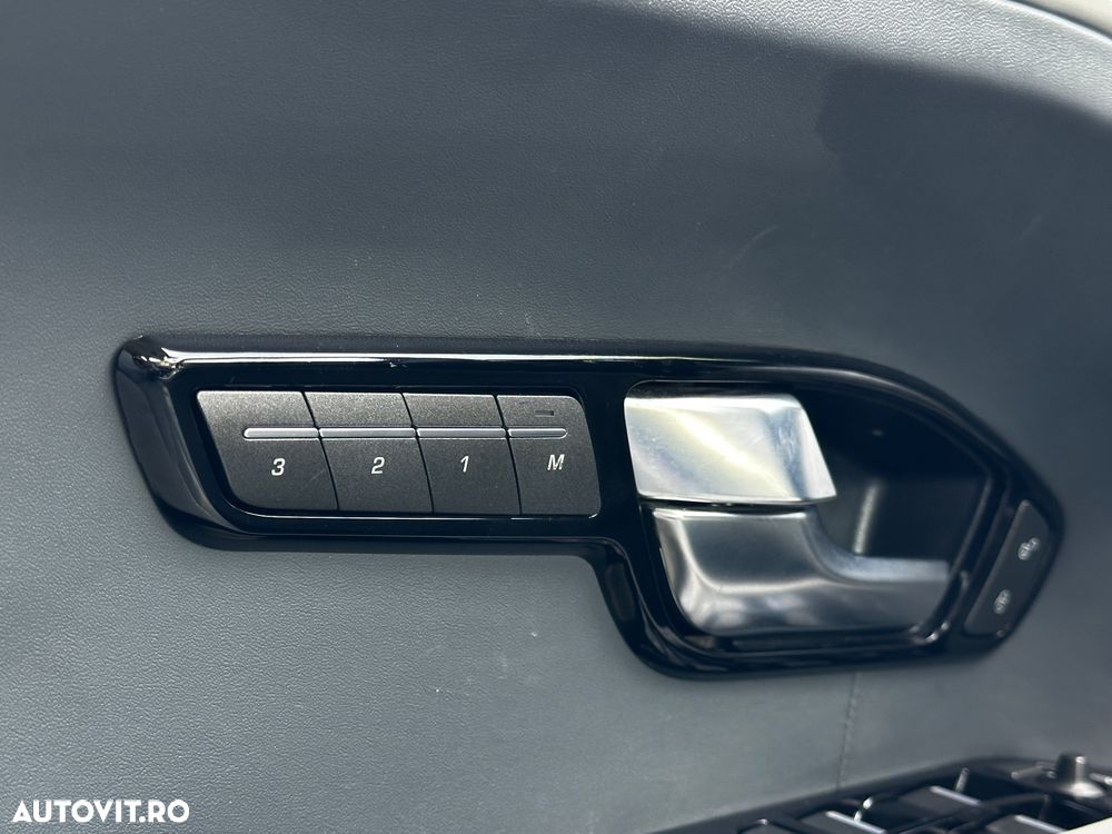 Land Rover Range Rover Evoque - 13