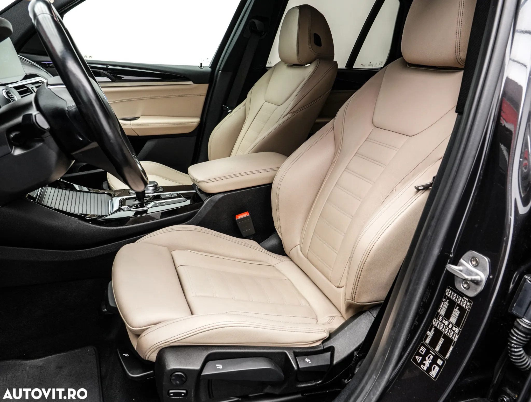 BMW X3 xDrive20d AT xLine - 14