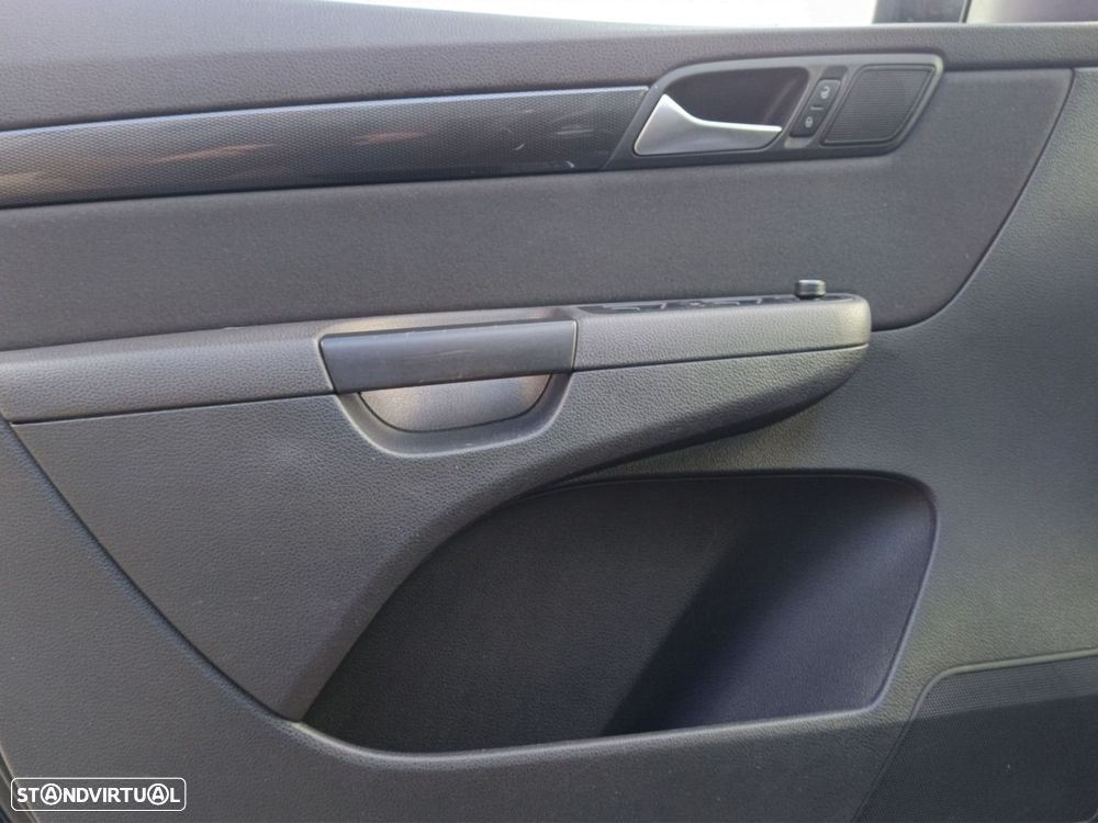 SEAT Alhambra 2.0 TDI Xcellence DSG - 13