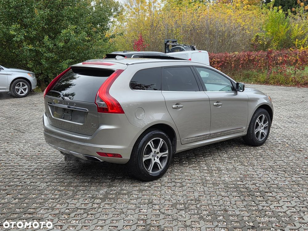 Volvo XC 60 T6 AWD Summum - 4