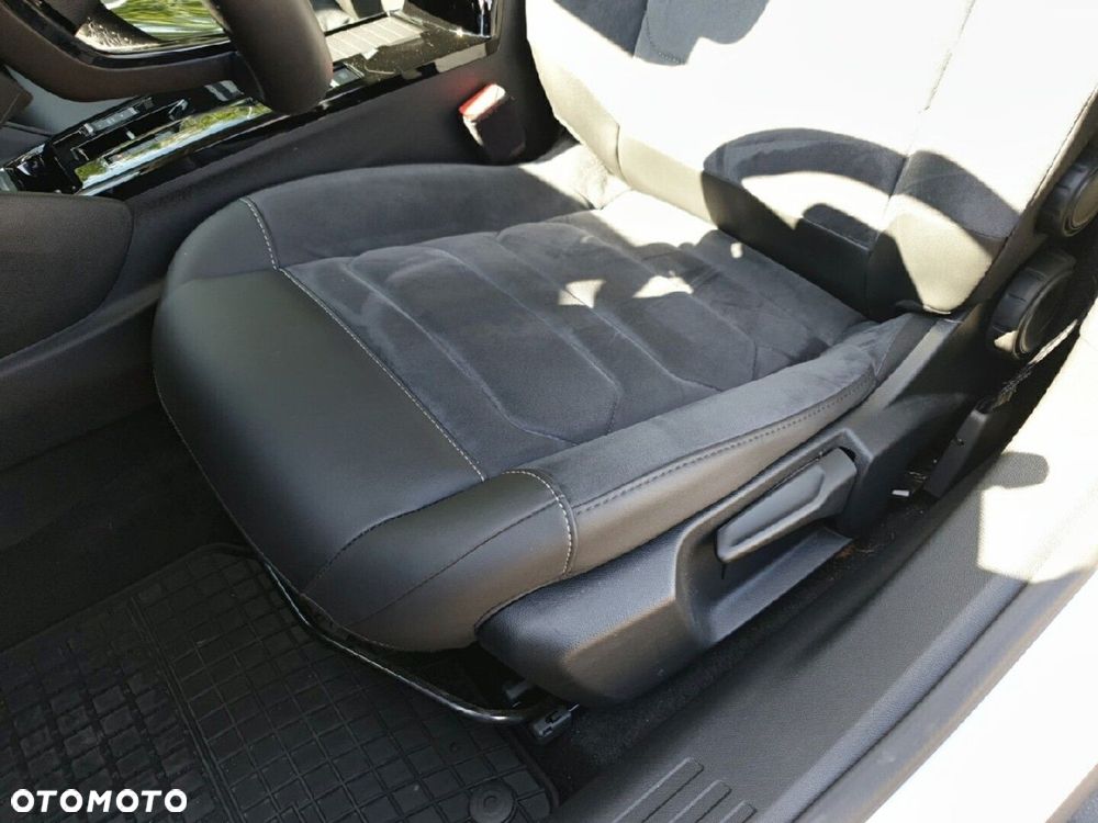 Citroën C4 1.2 PureTech Max S&S EAT8 - 22