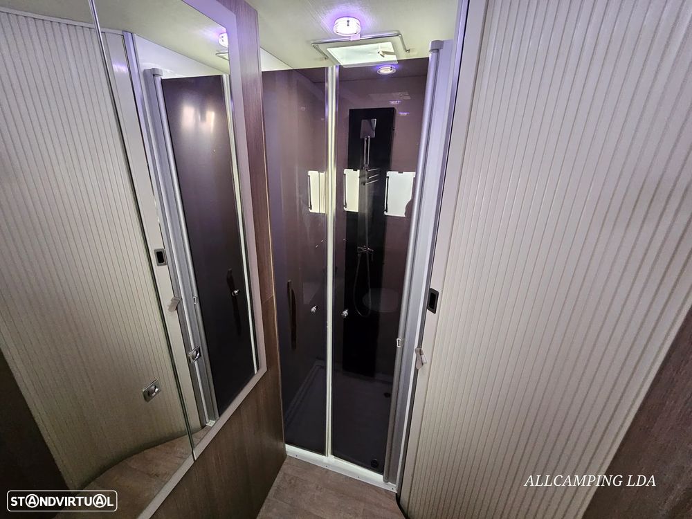 Chausson Flash Salão "Maxi Lounge+Cama de Casal Elétrica - 30