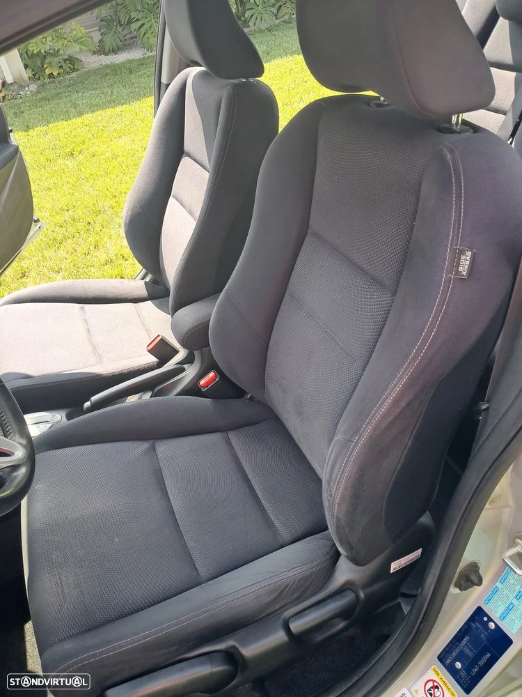 Honda Insight - 10
