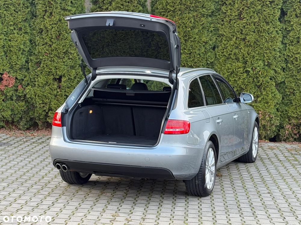 Audi A4 Avant 2.0 TDI Limited Edition - 23