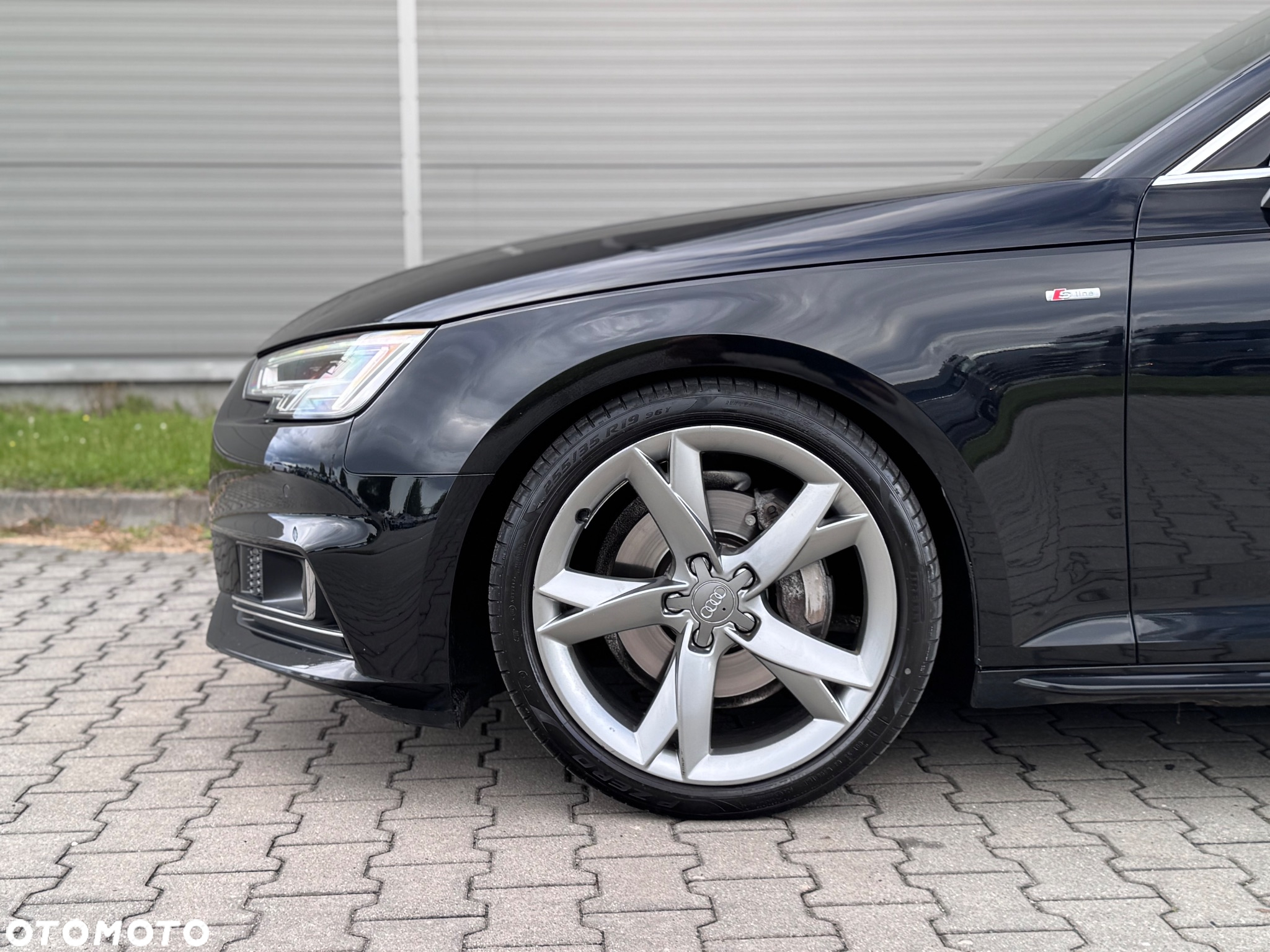Audi A4 Avant 2.0 TDI Sport S tronic - 23