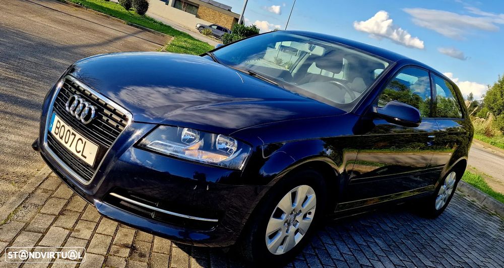 Audi A3 1.6 TDI Attraction - 7