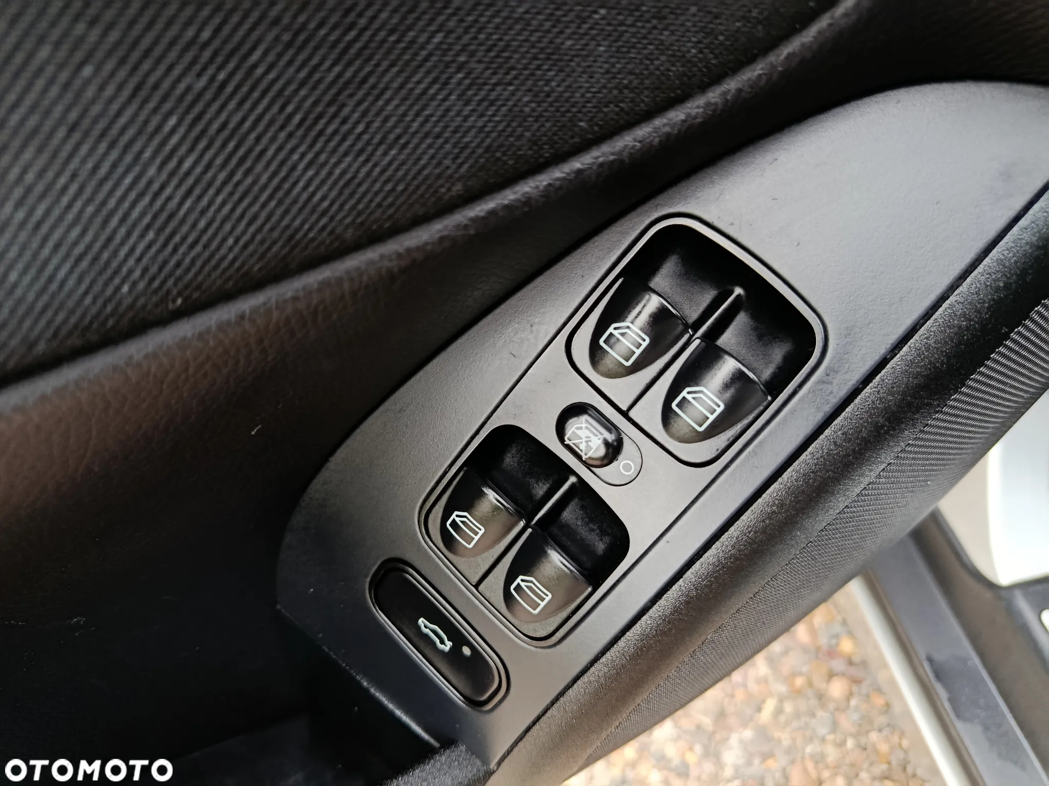 Mercedes-Benz Klasa C 180 T Kompressor Automatik Elegance Sport Edition + - 10