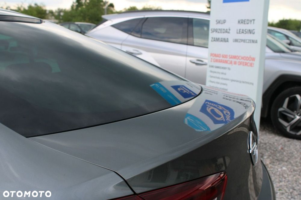 Opel Insignia - 30