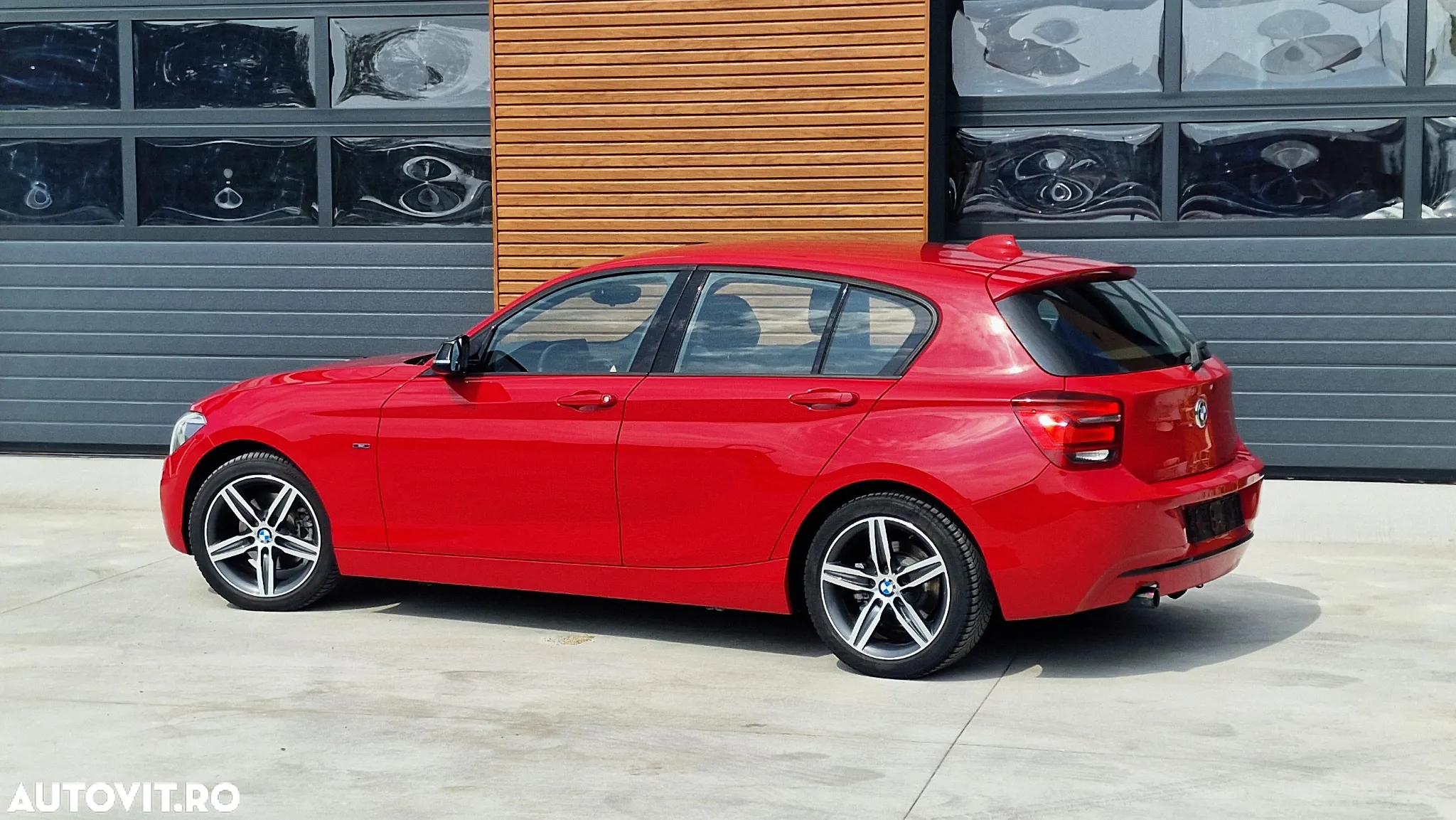 BMW Seria 1 118i Sport Line - 15
