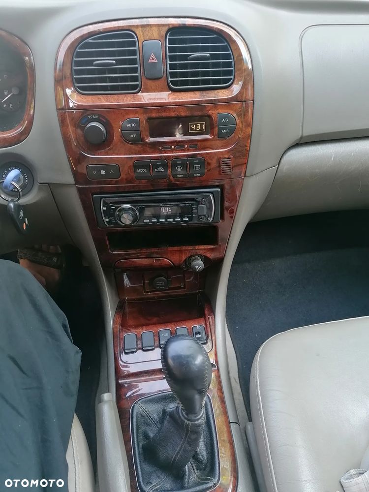 Hyundai Sonica - 11