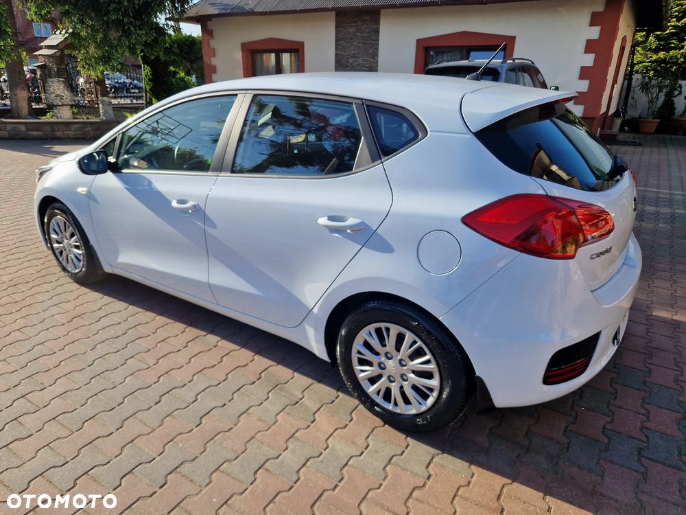 Kia Ceed 1.4 S - 34