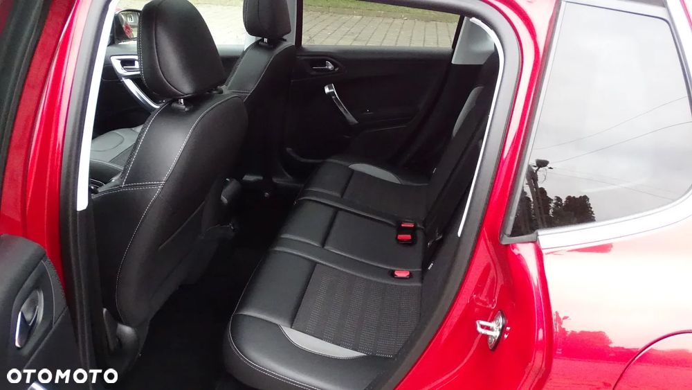 Peugeot 2008 PureTech 110 Stop&Start Crossway - 14