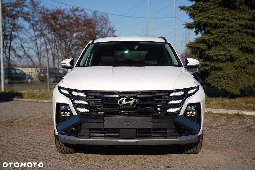 Hyundai Tucson 1.6 T-GDi HEV Executive 4WD - 2