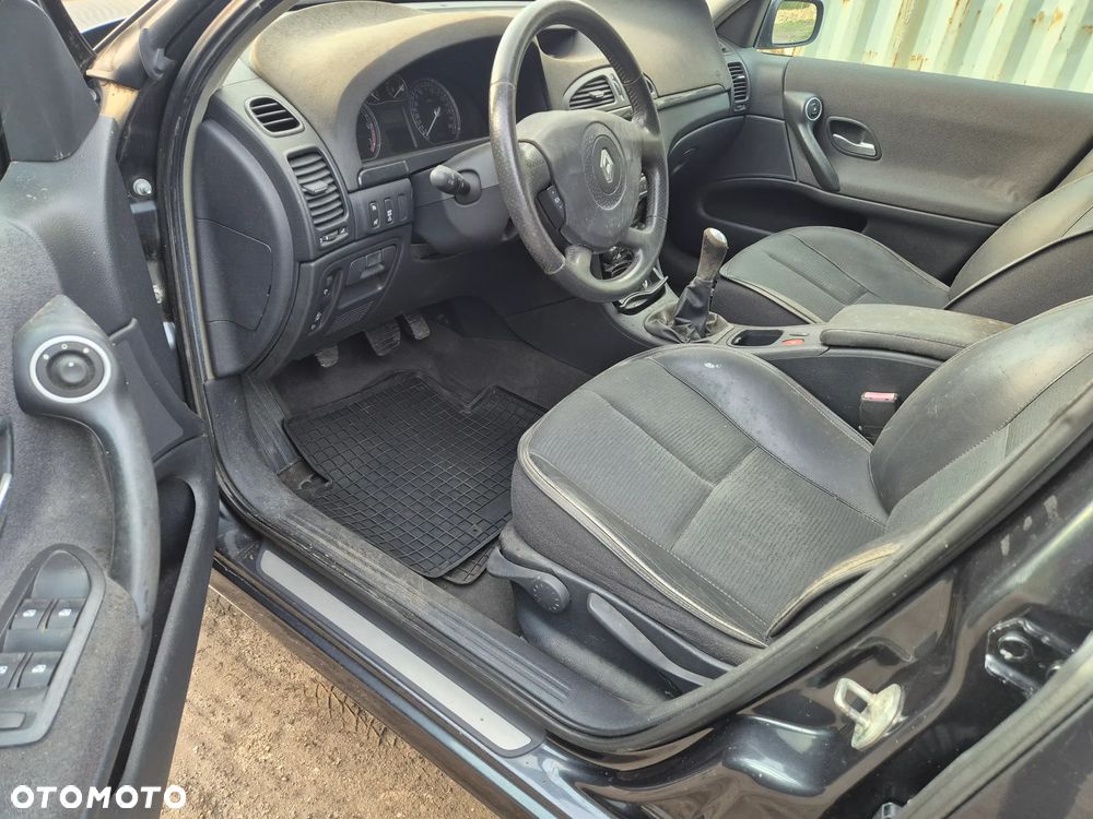 Renault Laguna 2.0 Authentique - 25