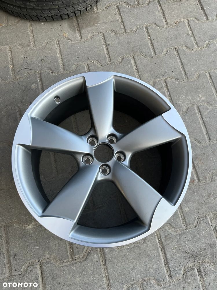 NOWA FELGA AUDI A1 8X0 ROTOR 18'' 5X100 - 1